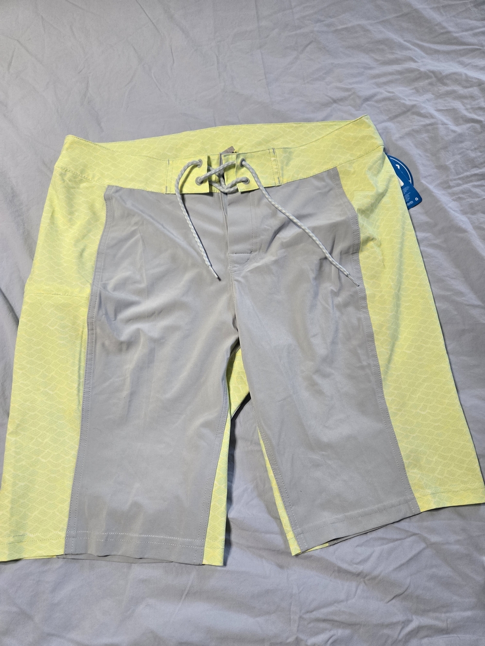 Gray and Yellow Columbia PFG Women's Board Shorts / Fishing Shorts. NWT